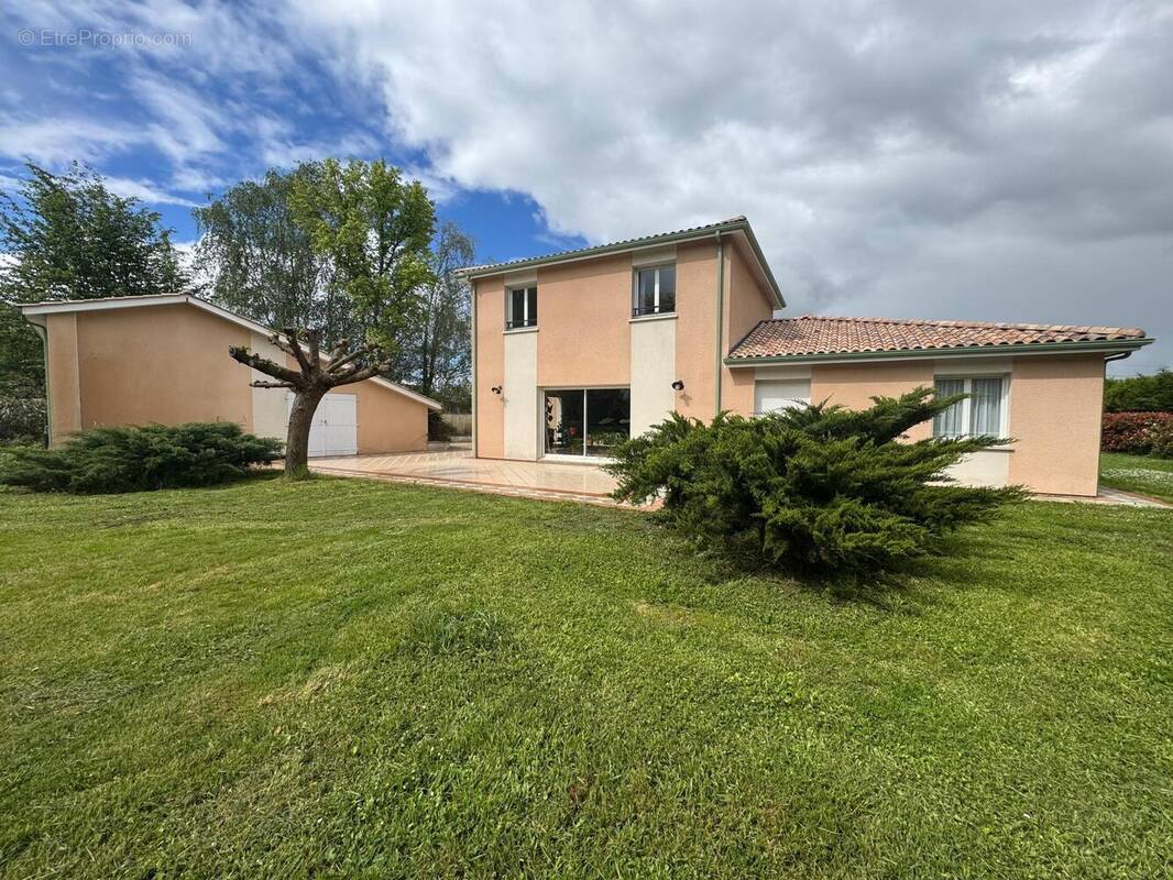 Photo 1 - Maison à SAINT-ANDRE-DE-CUBZAC