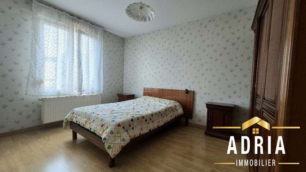 Appartement à AMNEVILLE