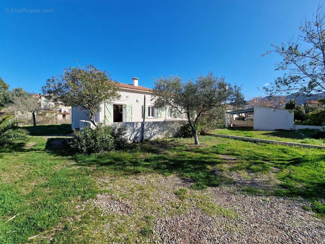 Maison à SAINT-FLORENT