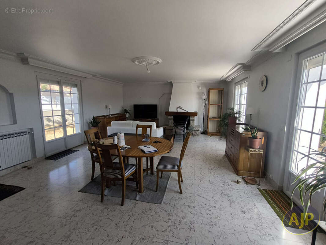 Maison Saint Père En Retz 7 pièce(s) 154 m2 - photo 5