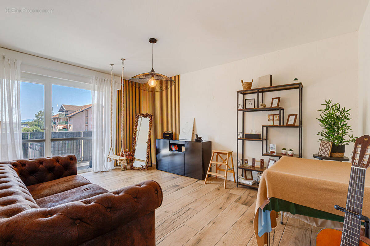 Appartement à DOUVAINE