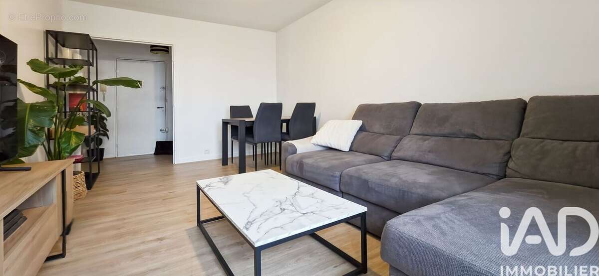 Photo 2 - Appartement à PONTAULT-COMBAULT