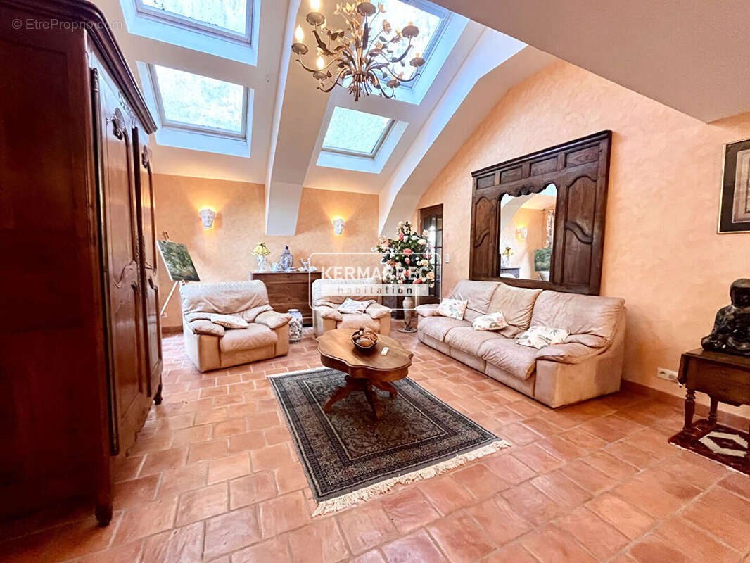 Maison Betton 7 pièces , 211m² - photo 6