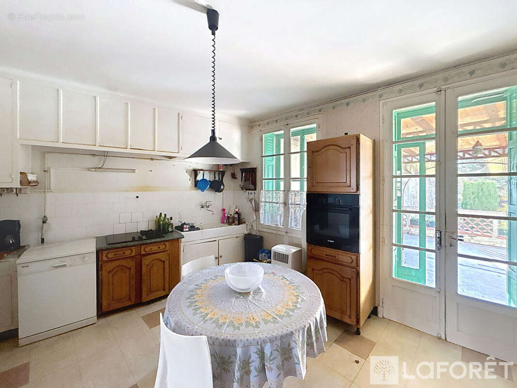 Maison à COURTHEZON