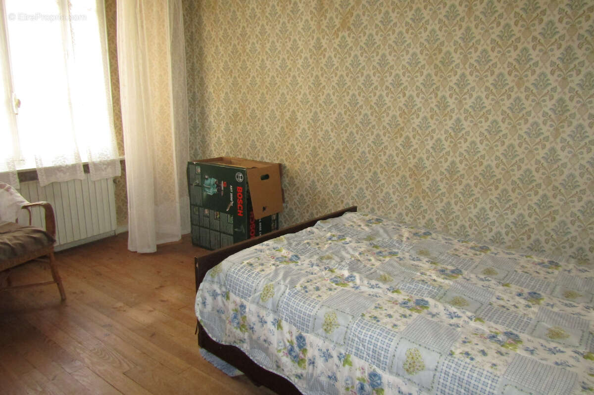 Belle maison de village au coeur de la cité médiévale - photo 7