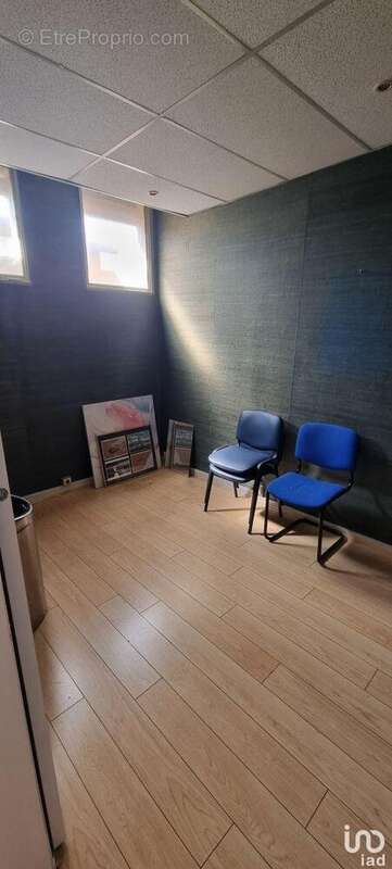 Photo 7 - Commerce à CONFLANS-SAINTE-HONORINE