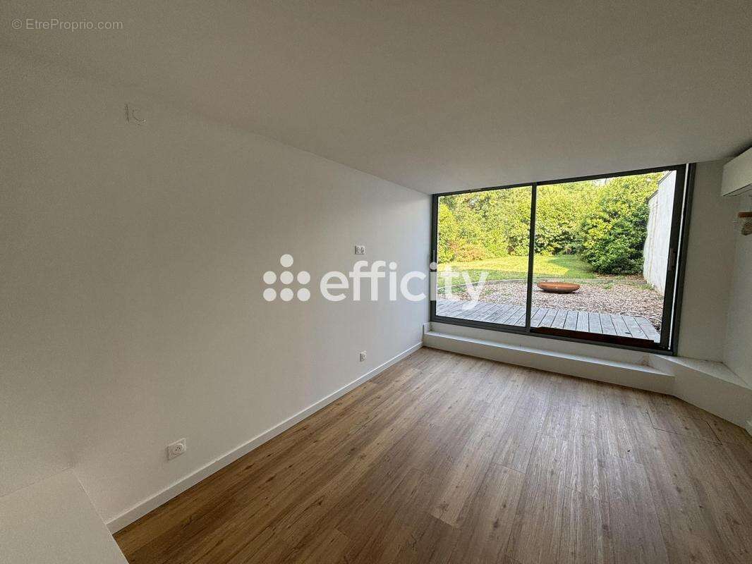 Maison à LA ROCHELLE