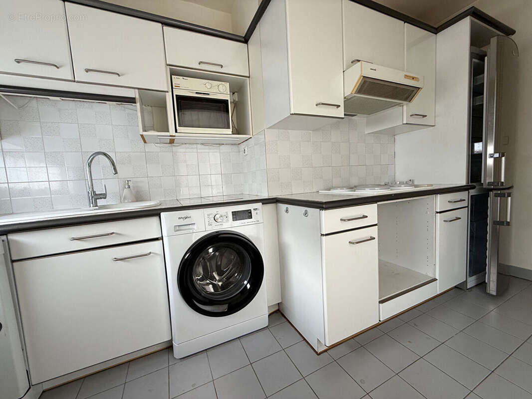 Appartement à LEVALLOIS-PERRET