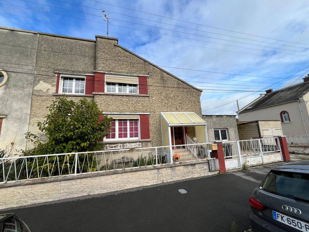 Maison à TERGNIER