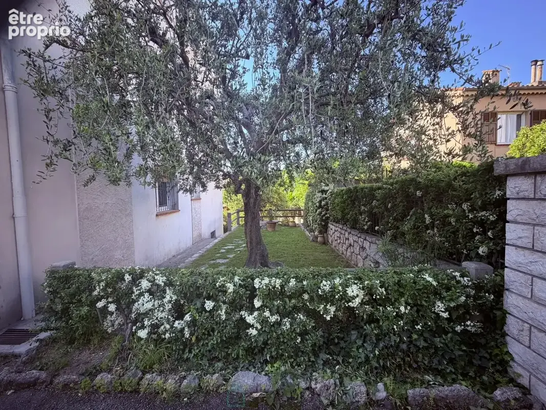 Super rez-de-jardin dans un cadre verdoyant - photo 8