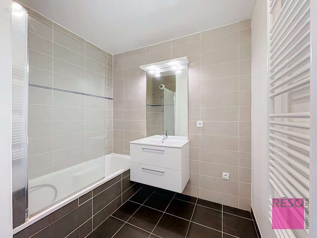 Appartement 59 m² à Annemasse  - photo 7