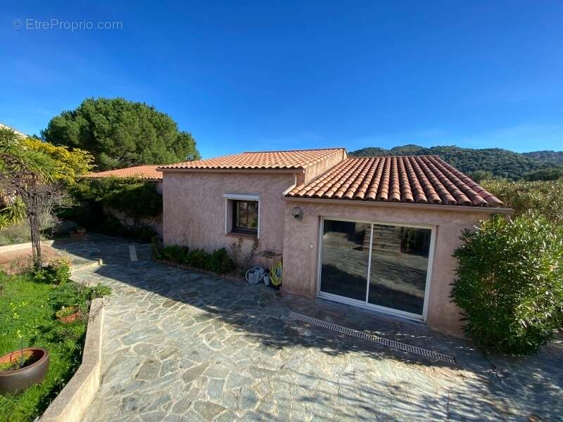 Villa lumineuse à deux pas du littoral - photo 12