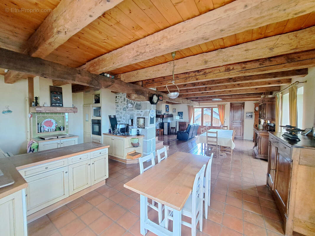 Maison à MARCELLAZ-ALBANAIS