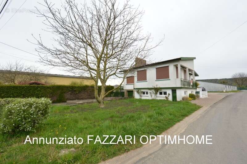 Maison à LION-DEVANT-DUN