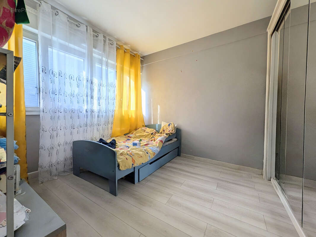 Appartement à JARVILLE-LA-MALGRANGE