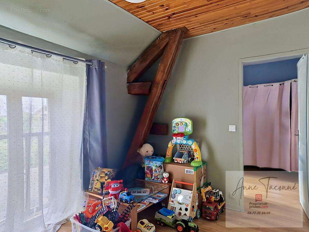 Maison 128 m² à Etampes  - photo 8