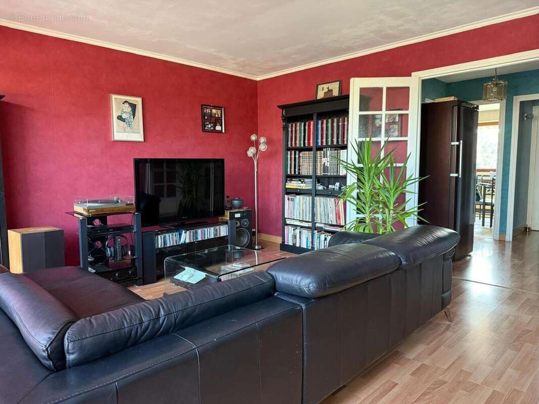 Appartement 85 m² à Chilly-Mazarin  - photo 4