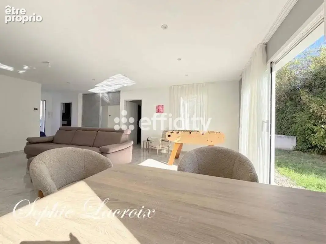 Maison 4 pièces 104 m² à vendre à Anjou (38150) - photo 3