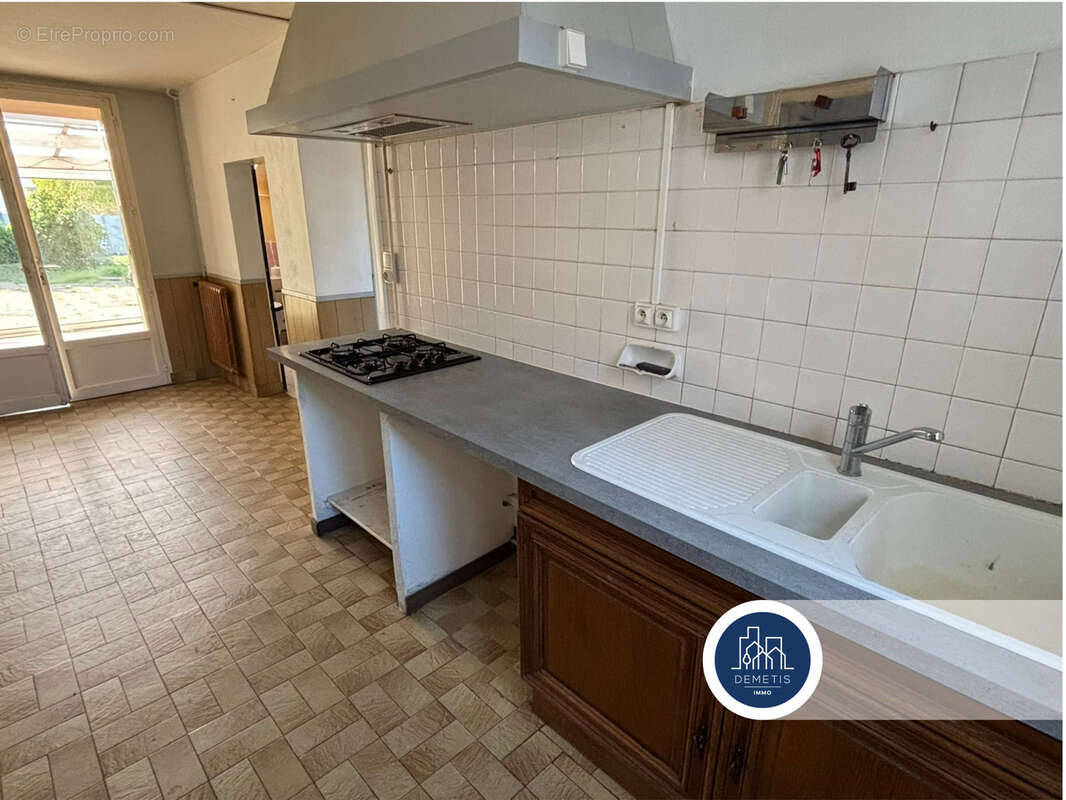 Maison à ROEZE-SUR-SARTHE