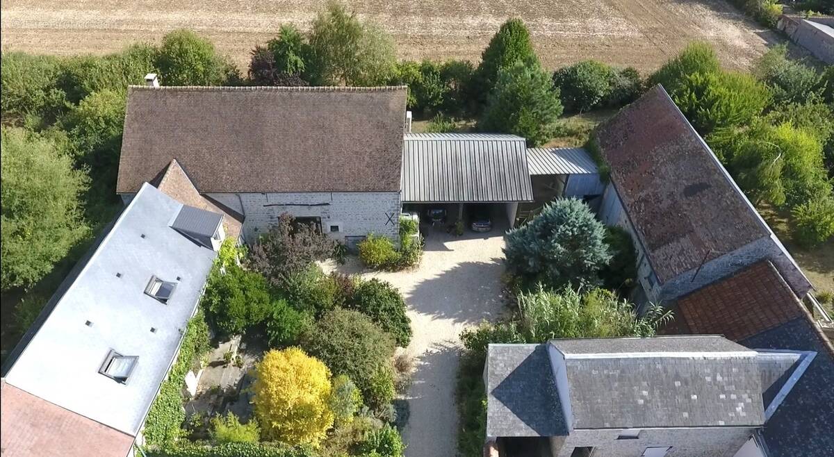 Maison à MORVILLE-EN-BEAUCE