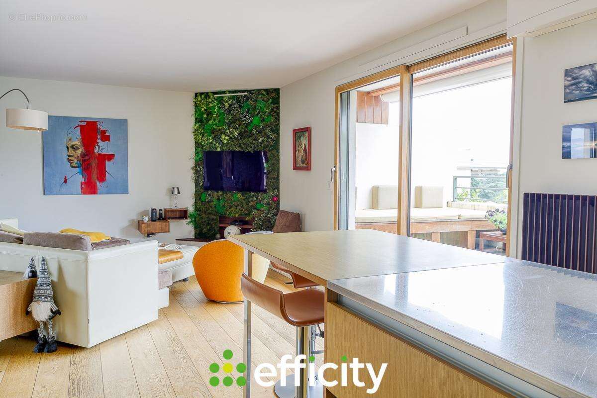 Appartement à DARDILLY