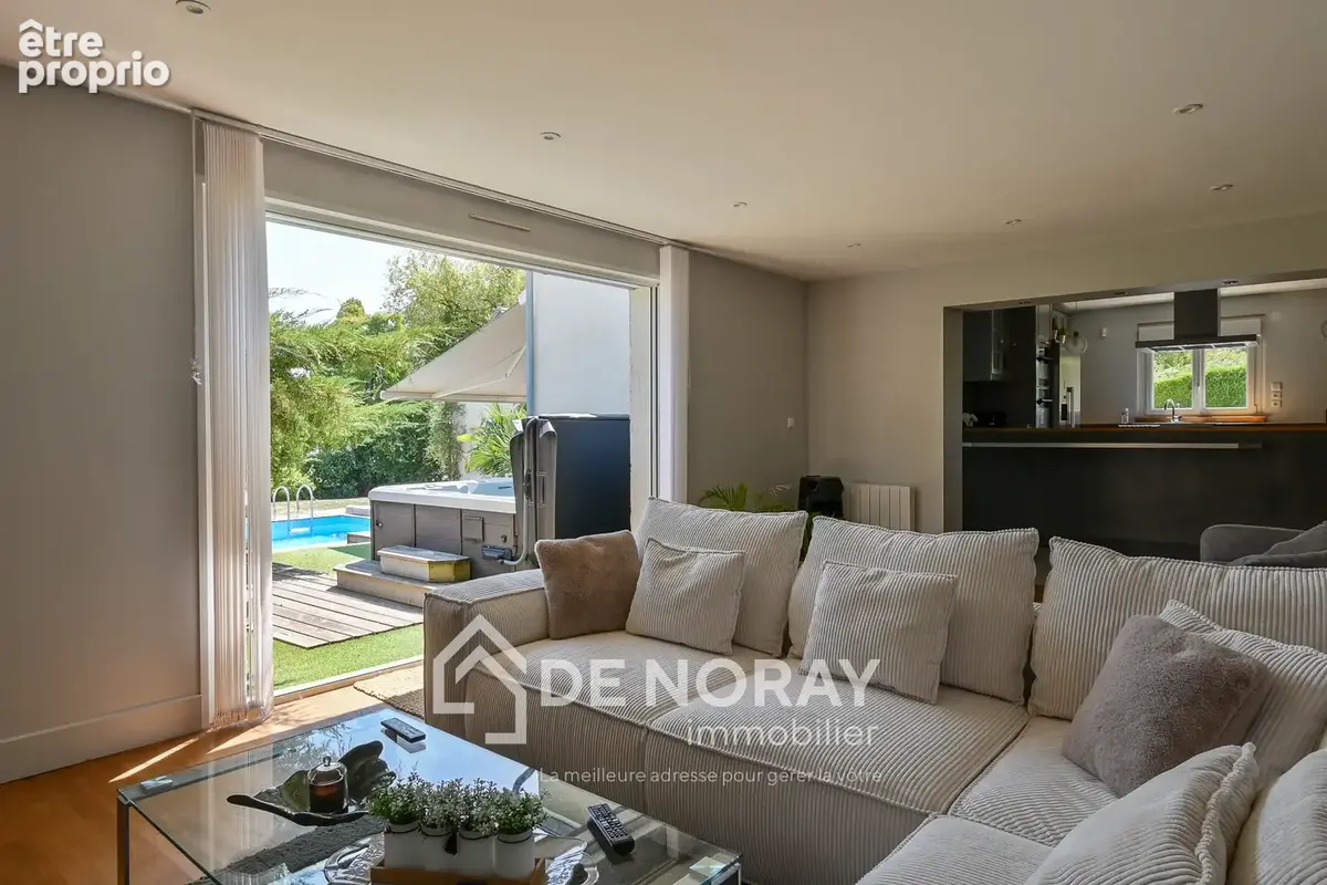 La Membrolle-sur-Choisille - Maison de 170m2 4 chambres piscine et dépendance de 180m2 - photo 6