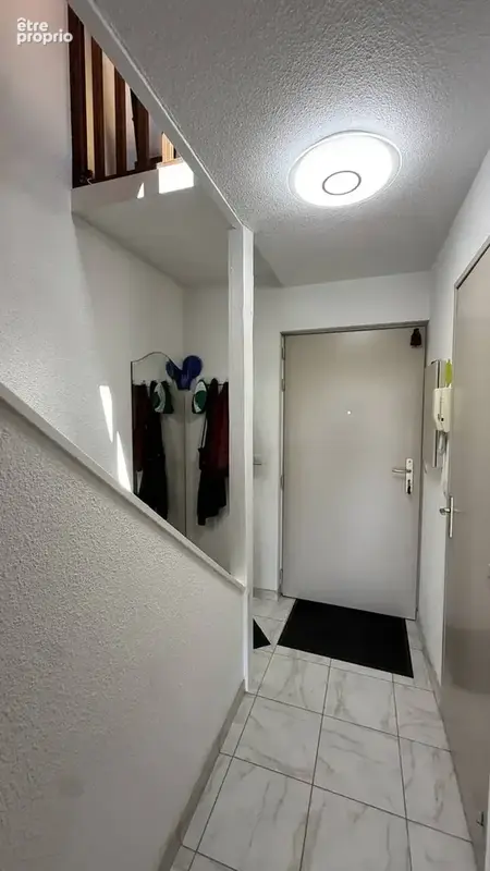 Viager Occupé – Duplex lumineux avec mezzanine + Garage PMR à Fréjus Plage - Homme de 71 ans - photo 8
