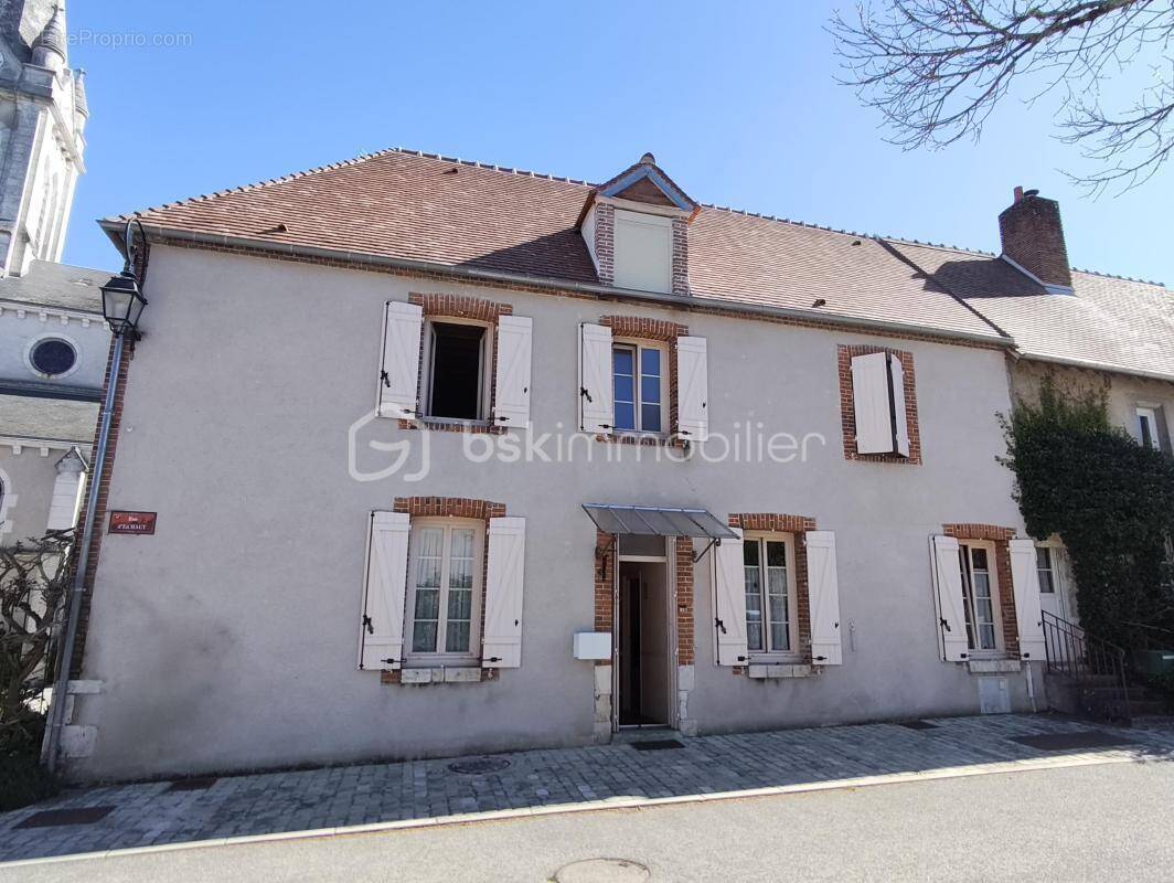 Maison à DAMPIERRE-EN-BURLY