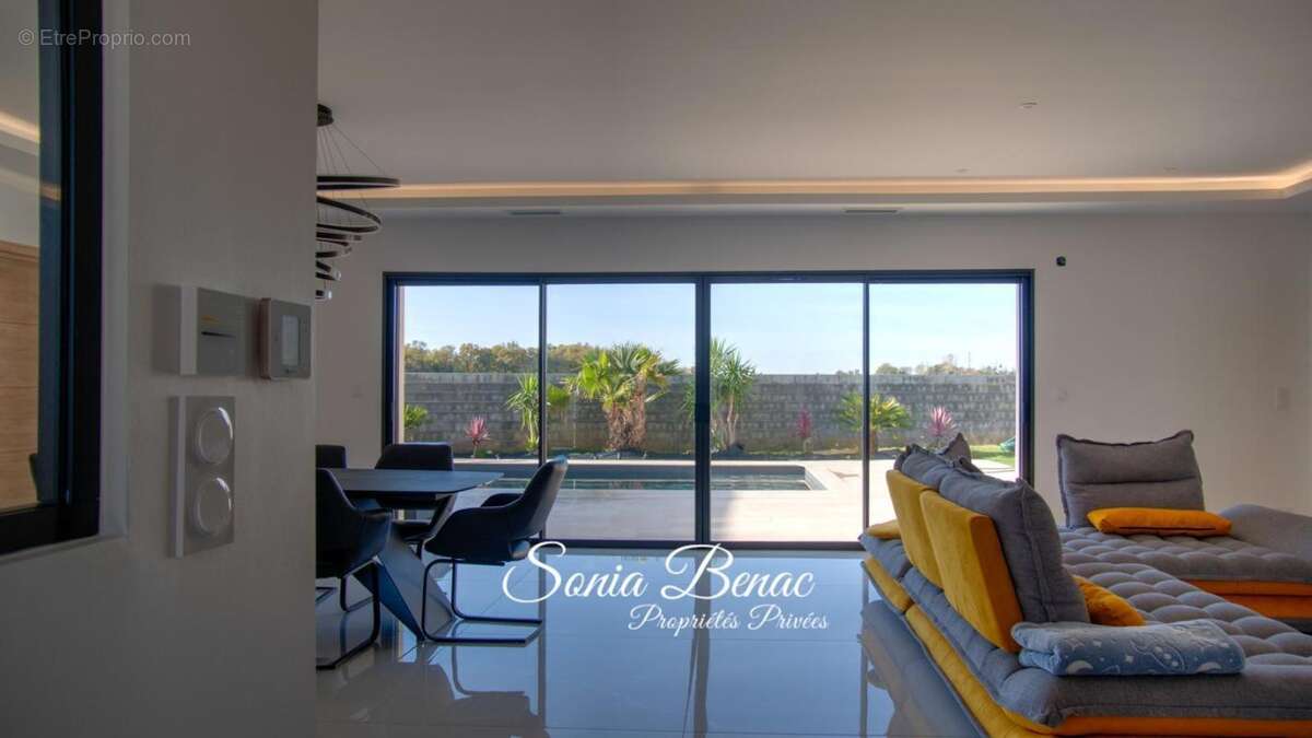 Villa comtemporaine de plain pied - t5 - piscine  - pool house  - double garage - carbonne - photo 11