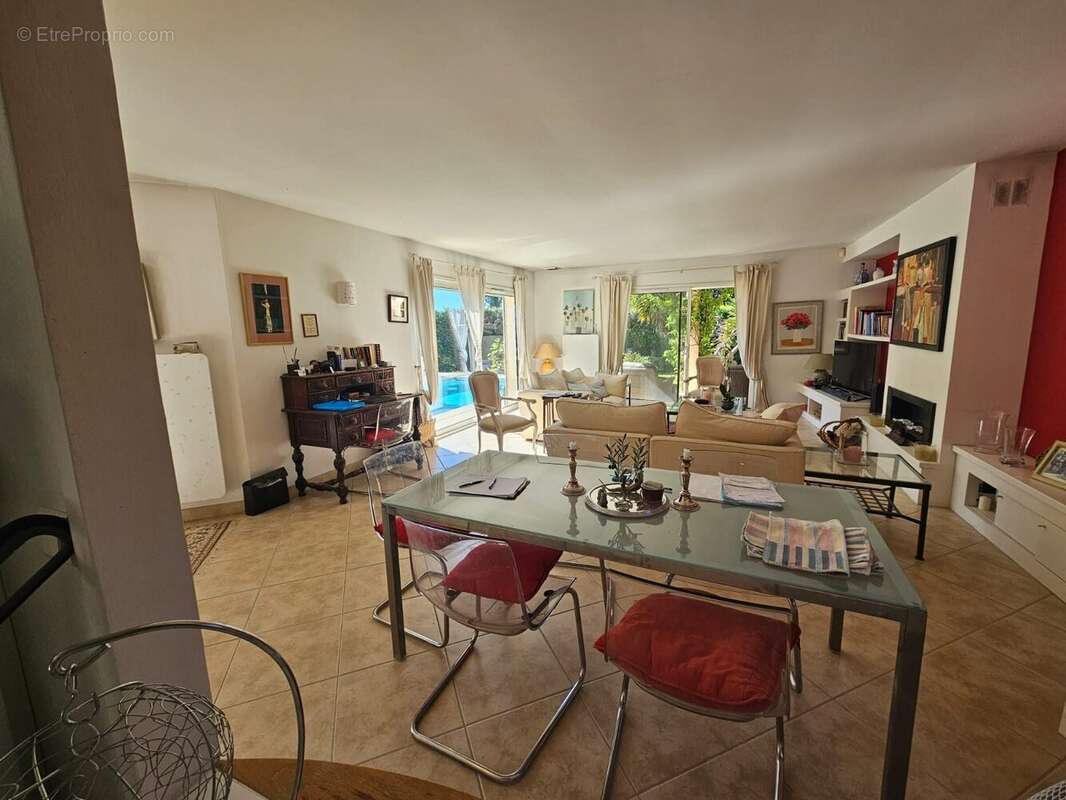 Maison 157 m² à Bouzigues  - photo 7
