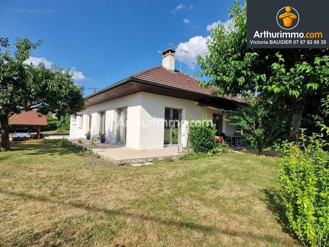 Maison à FREBUANS
