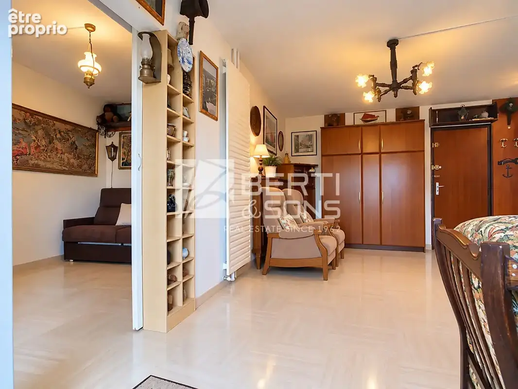 Mandelieu exclusivite beau deux pieces cave pk s/sol avec grande terrasse rdj - photo 3