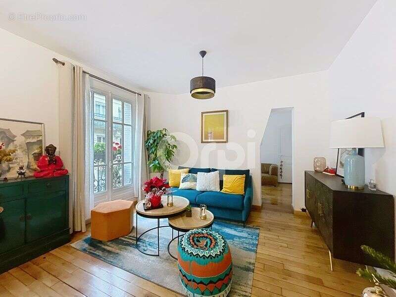 Appartement à PARIS-15E