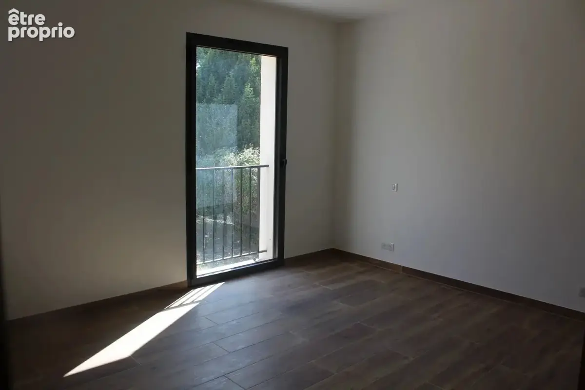 St CEZAIRE SUR SIAGNE, Belle villa neuve, frais de notaire réduits - photo 16