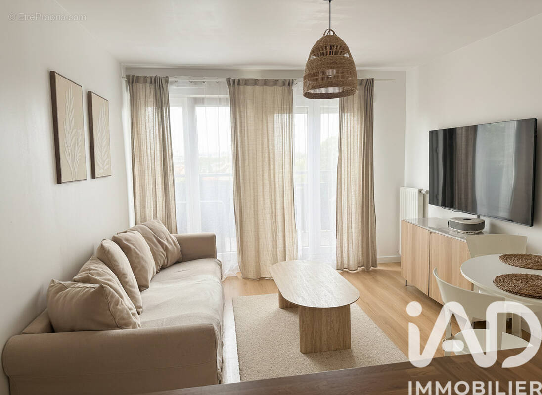 Photo 1 - Appartement à LE BLANC-MESNIL