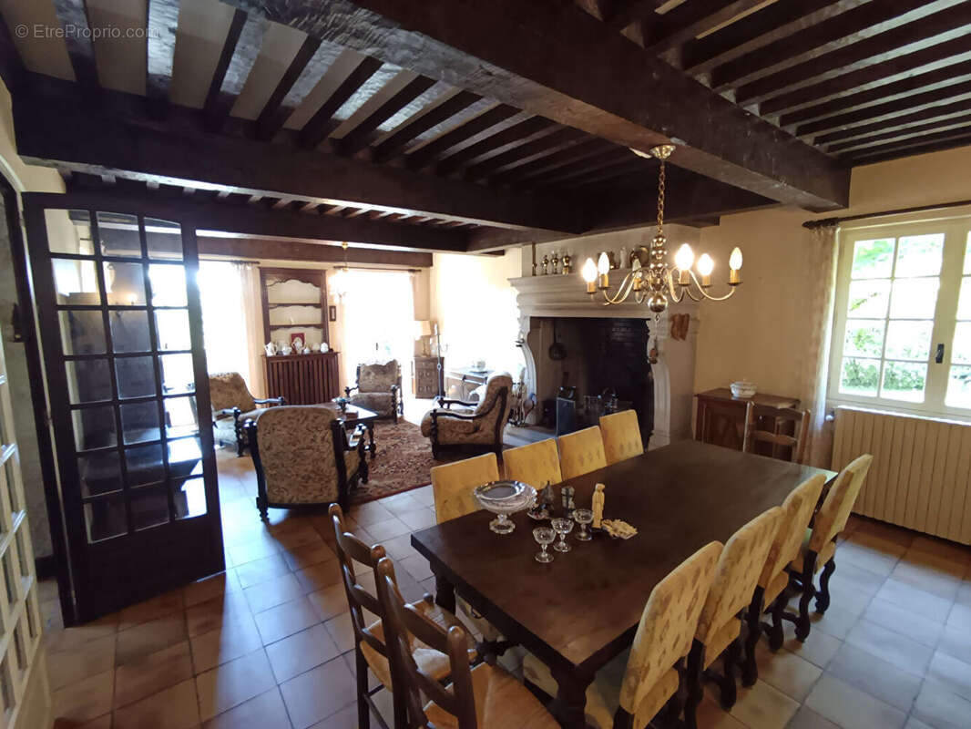Maison Toulonjac 10 pièces 236.2 m2 - photo 8