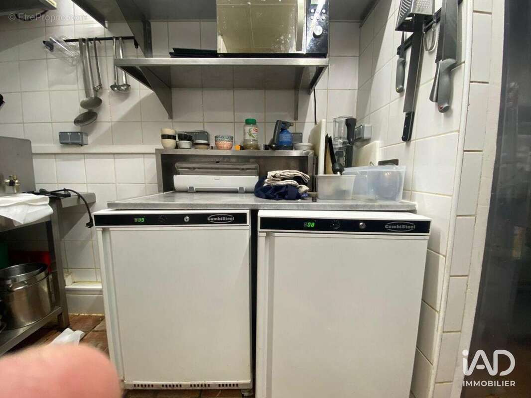 Photo 8 - Commerce à FREJUS