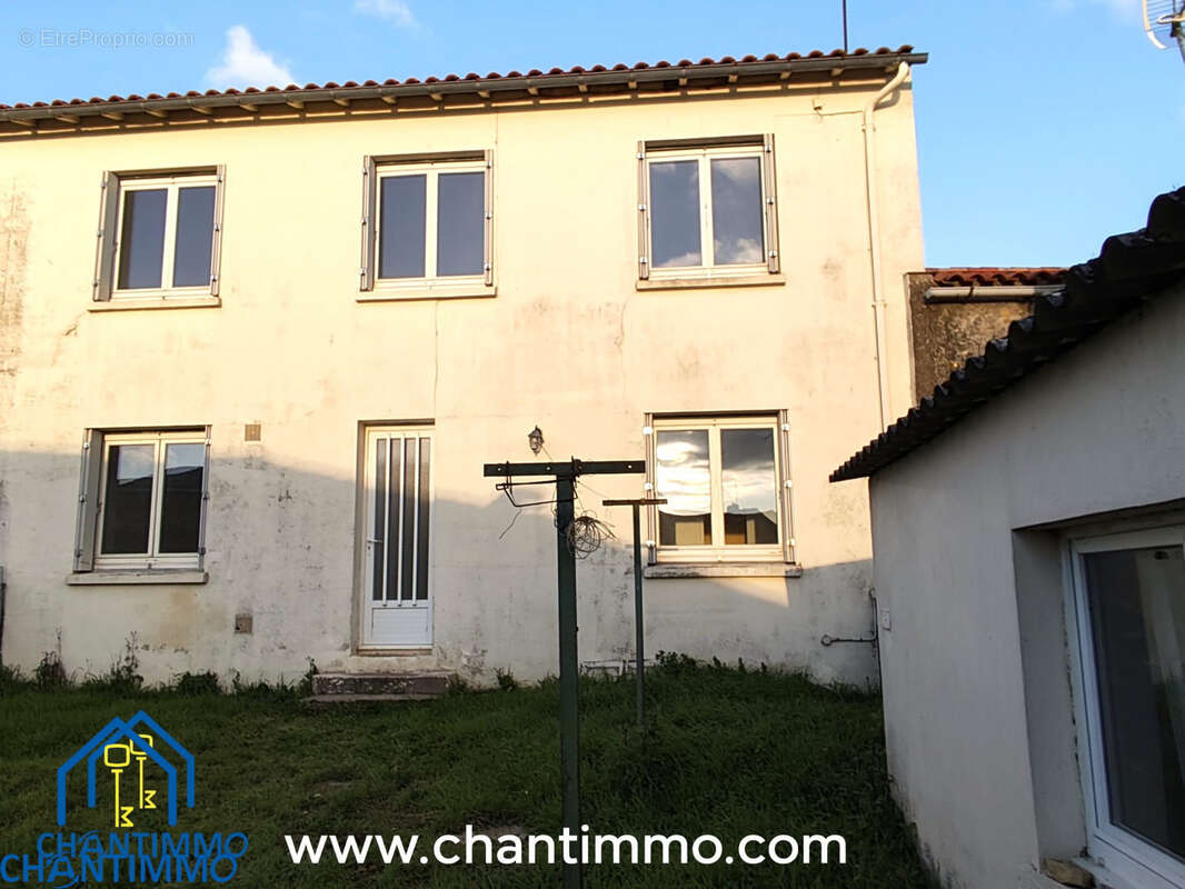 Maison à CHANTONNAY