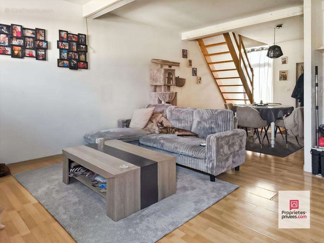 Appartement à LYS-LEZ-LANNOY