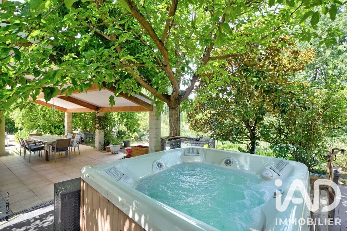 Maison 135 m² à Pompertuzat  - photo 2