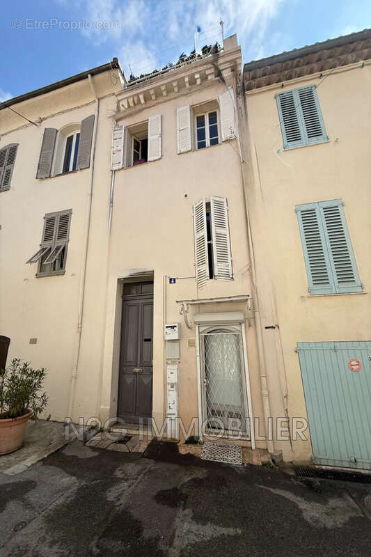 Appartement à LE CANNET