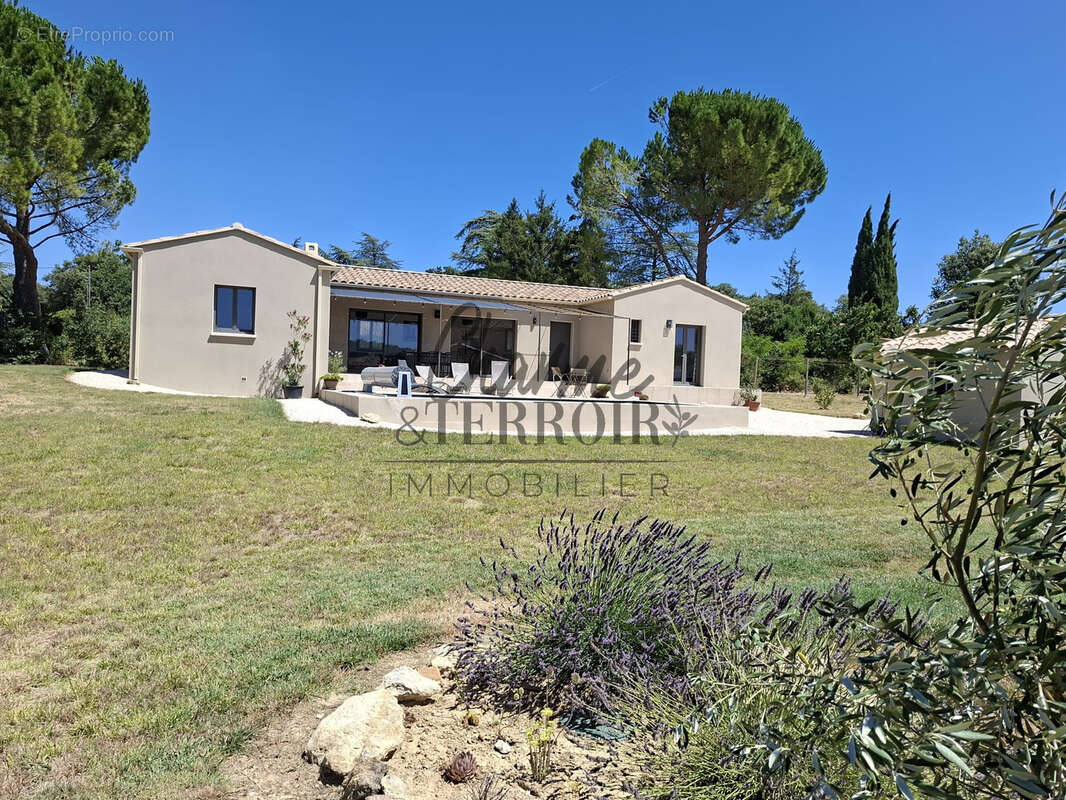 Maison à UZES