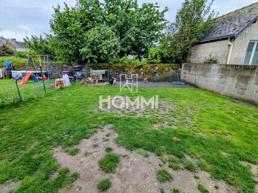 Maison 86 m² à Isse  - photo 8
