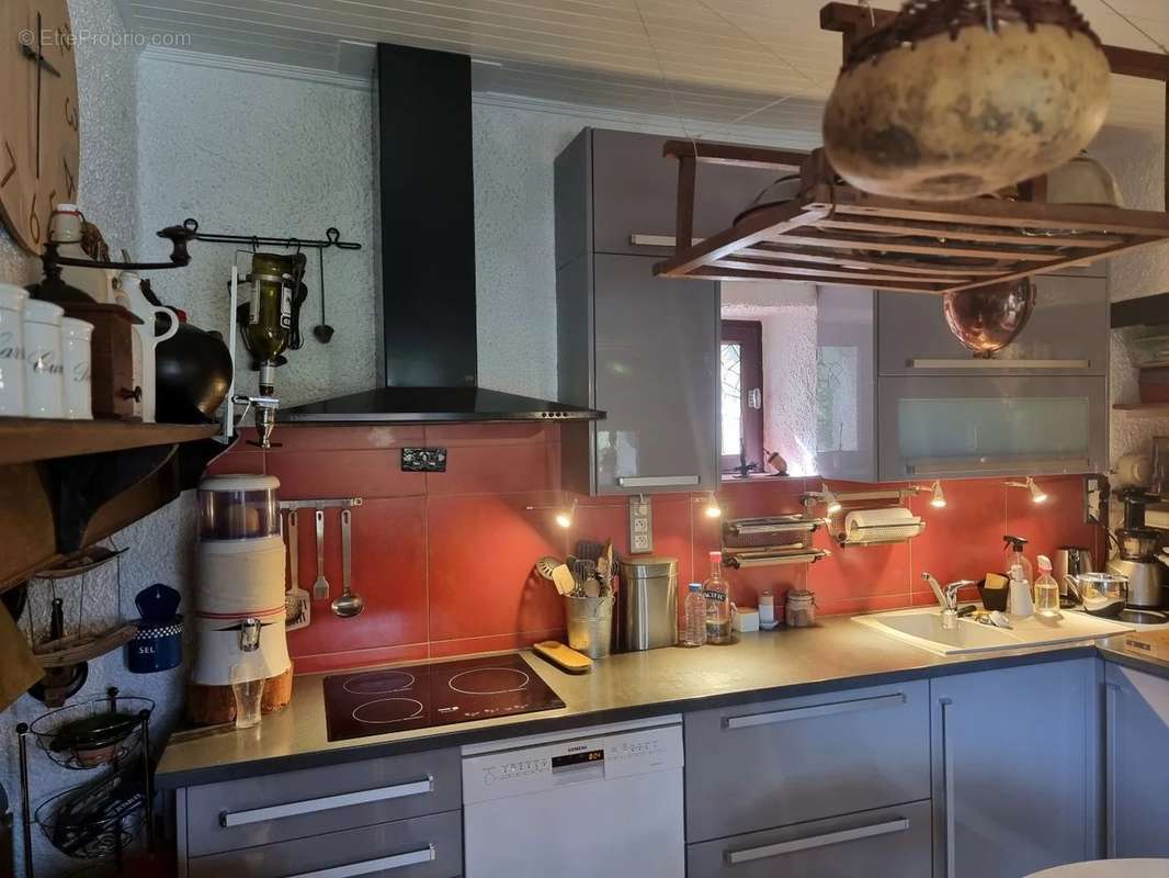 Maison à LABASTIDE-MARNHAC