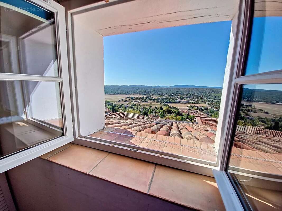 Appartement à FAYENCE