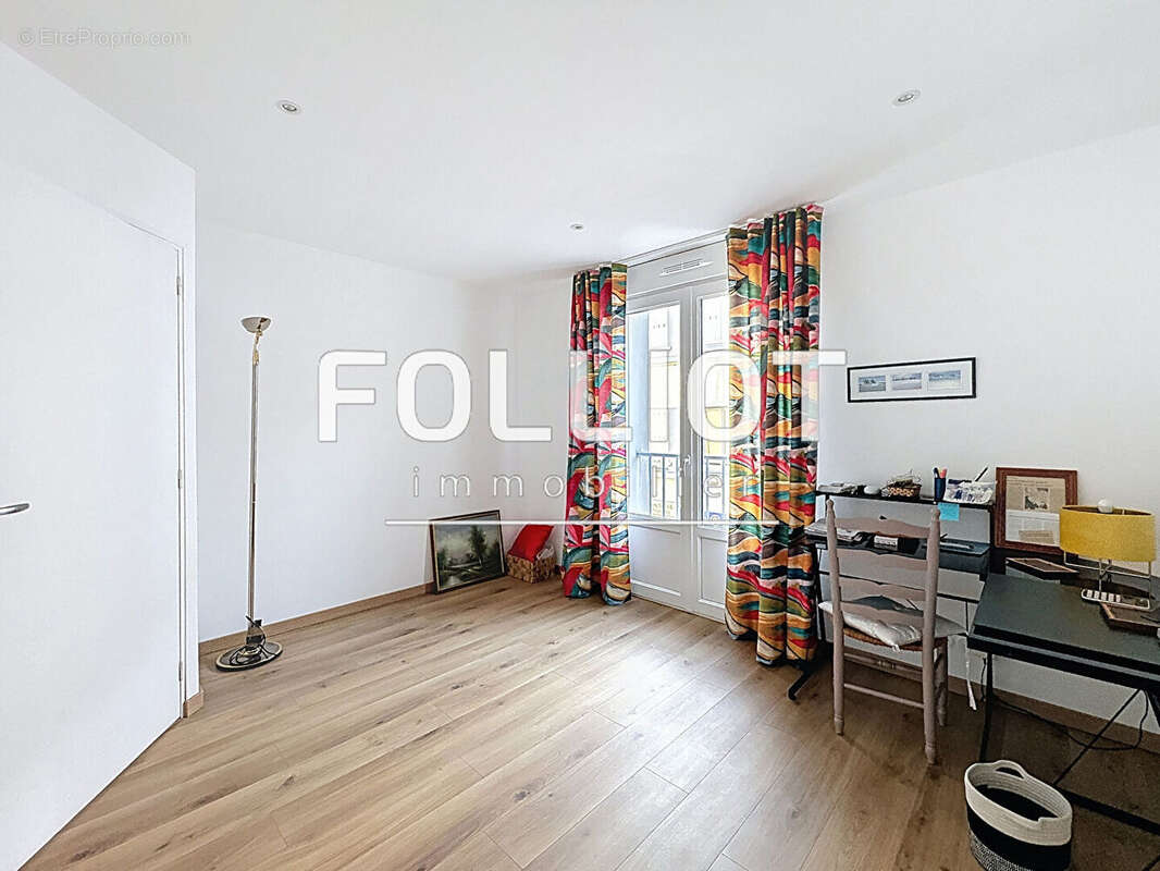 Appartement à FOUGERES