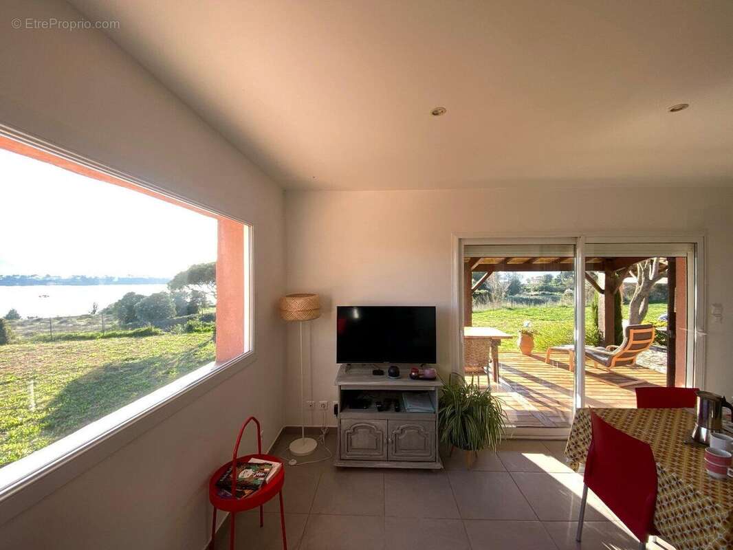 Photo 2 - Maison à MEZE