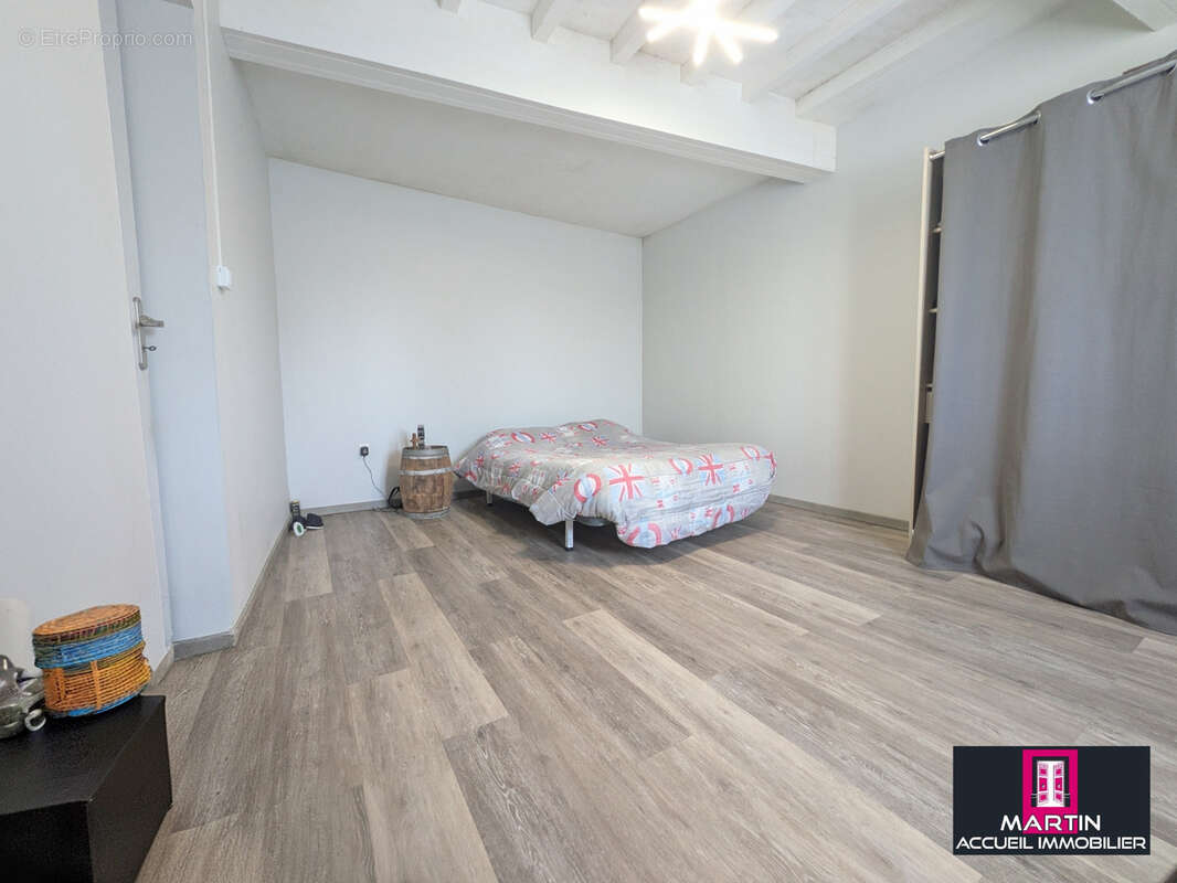 Maison à SAINTE-LIVRADE