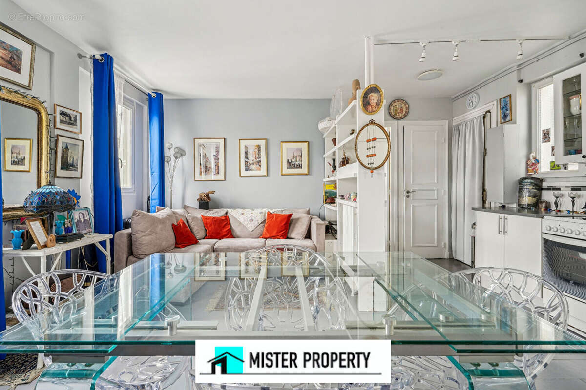 Appartement à LEVALLOIS-PERRET