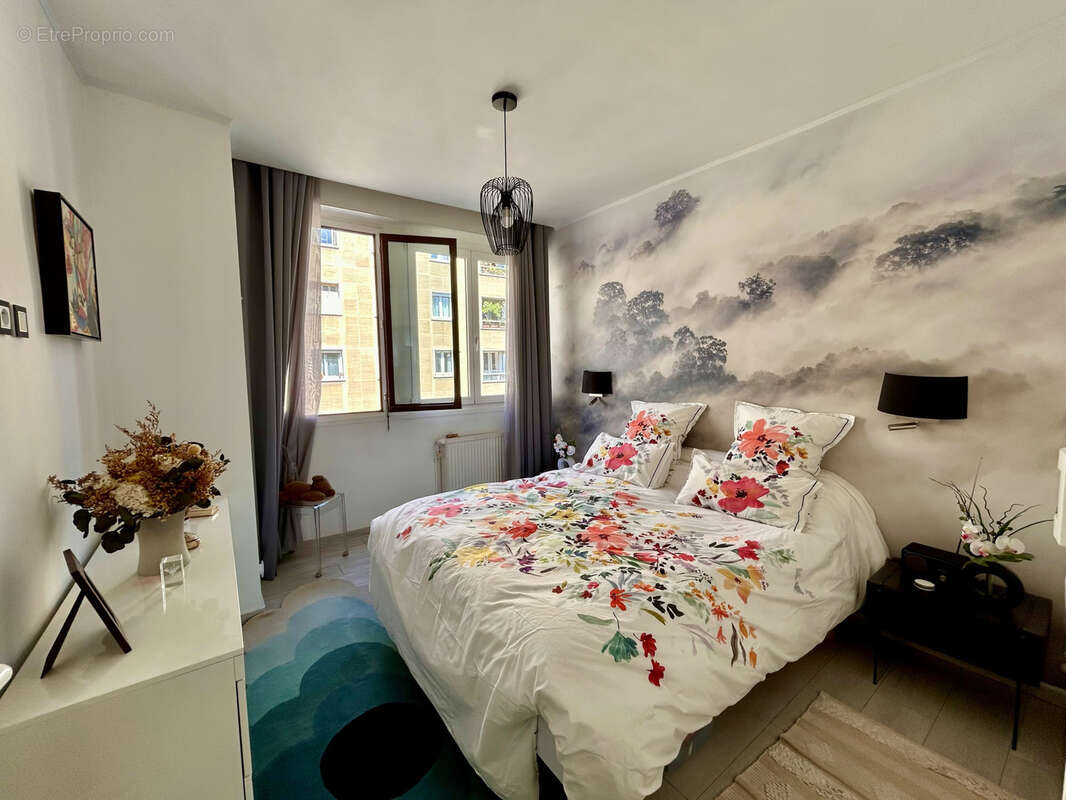 Appartement à MARSEILLE-2E